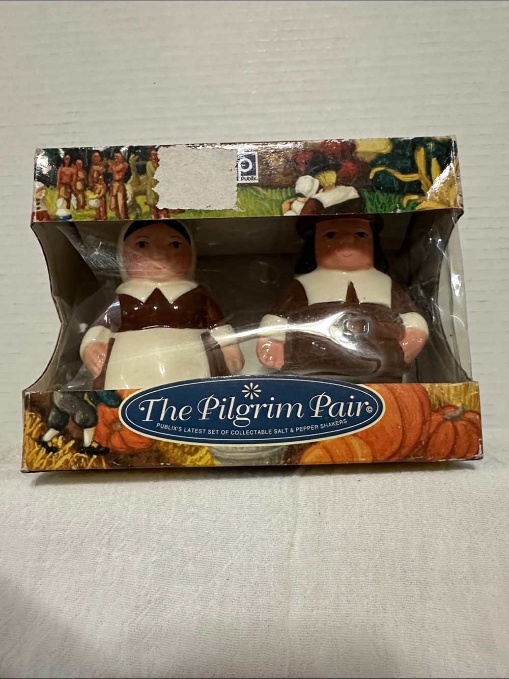 The Publix Pilgrim Pair Thanksgiving Holiday Salt and Pepper Shakers